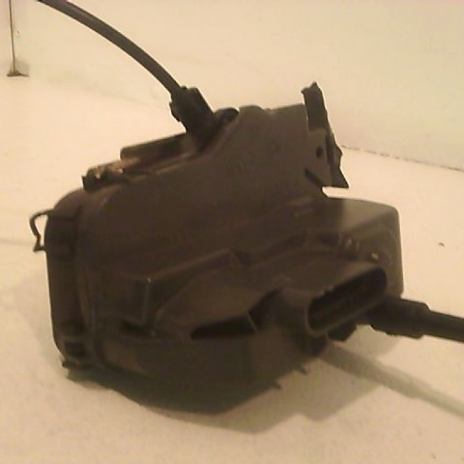 Serrure porte arg occasion RENAULT MEGANE II Phase 1 09-2003->12-2005 8200212468 2