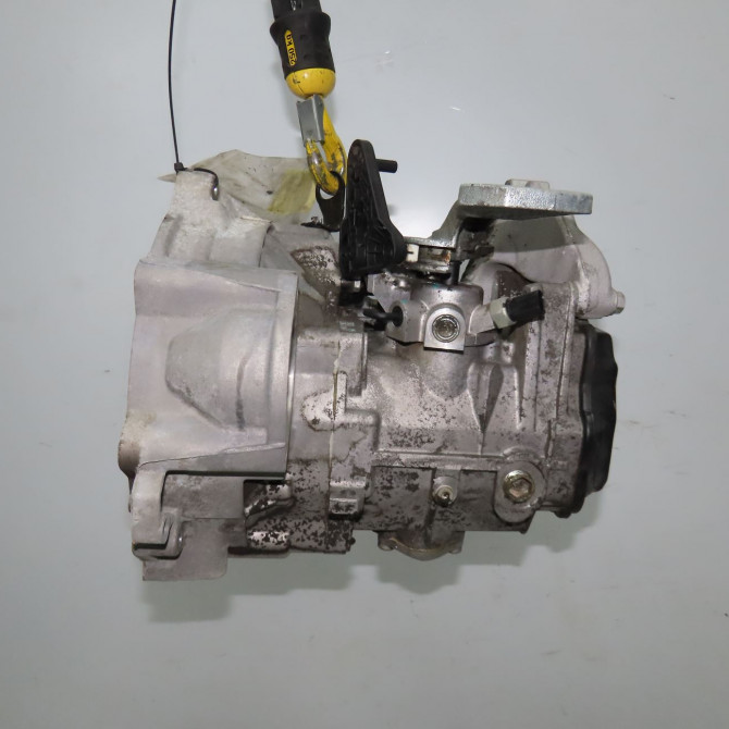 Boîte à vitesse mecanique occasion VOLKSWAGEN NEW BEETLE II phase 1 09-2011->... 1.6 TDI 105ch A4300046E 2