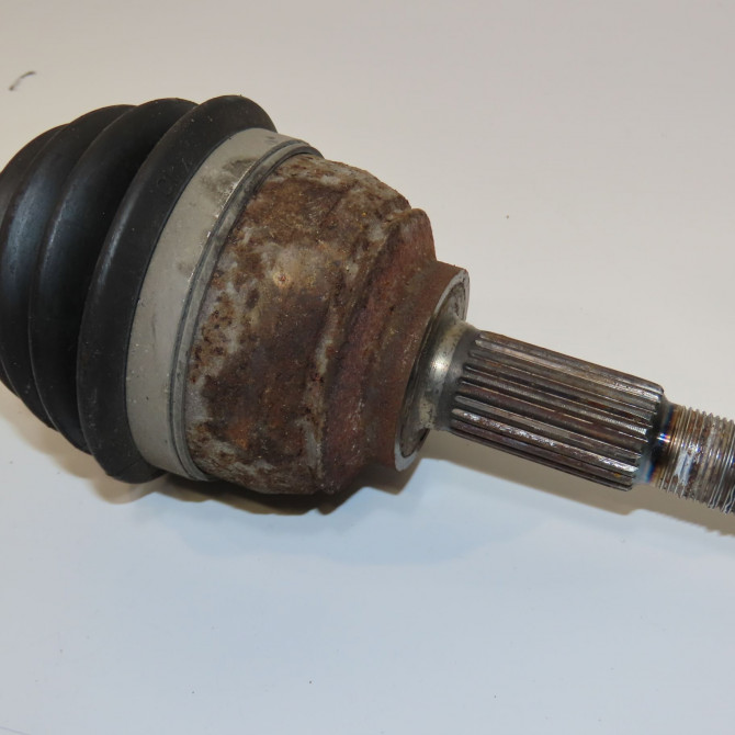 Transmission avant droite occasion DACIA SANDERO II Phase 1 10-2012->... 1.5 DCI 90ch 391007857R 2