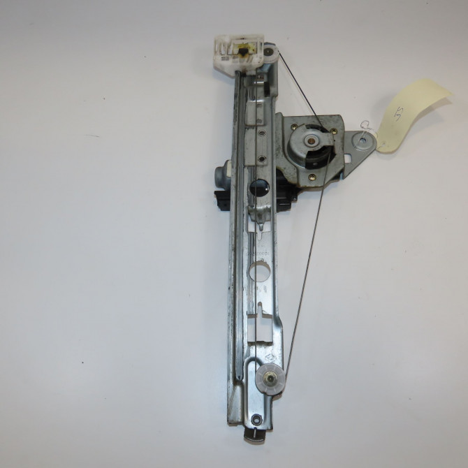 Mecanisme+moteur leve-glace ard occasion RENAULT MEGANE II Phase 1 04-1995->04-1999 1.9 DCI 130ch 8201010921 1