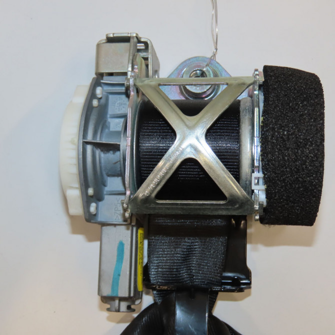 Ceinture avant gauche occasion FORD FIESTA VI Phase 1 10-2008->11-2012 1.2i 60ch Ambiente 1813030 2