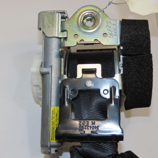 Ceinture avant droite occasion FORD FIESTA VI Phase 1 10-2008->11-2012 1.2i 60ch Ambiente 1813028 3