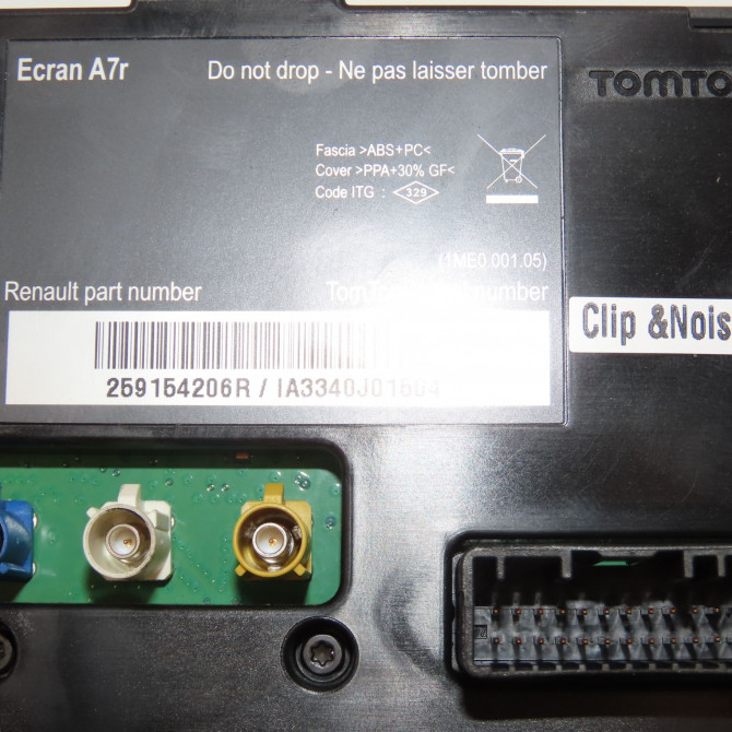 Autoradio occasion RENAULT SCENIC III Phase 1 04-2009->11-2011 1.9 DCI 130ch 281152936R 6