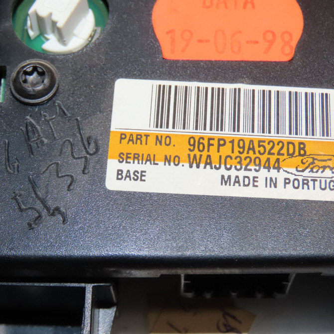 Commande de chauffage occasion FORD FIESTA IV Phase 1 09-1995->09-1999 1.3i 1143930 5