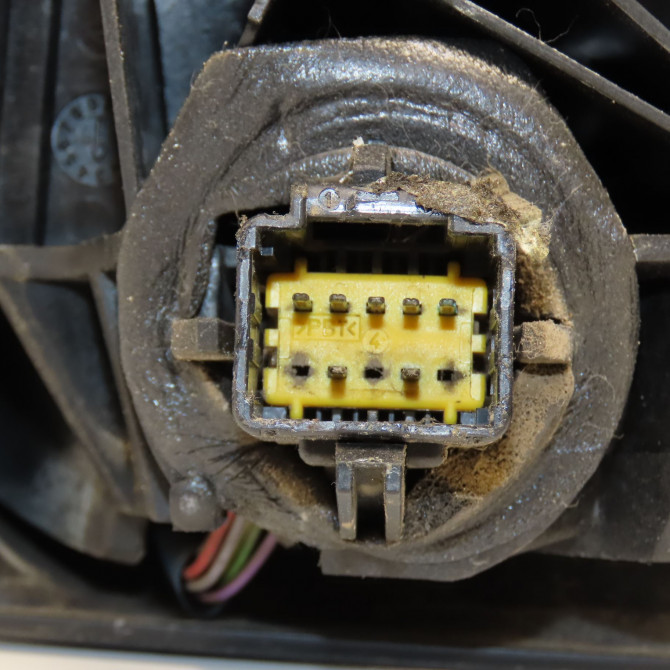 Retroviseur exterieur electrique gauche occasion RENAULT MEGANE II Phase 2 01-2006->06-2009 1.9 DCI 130ch 7701068376 4