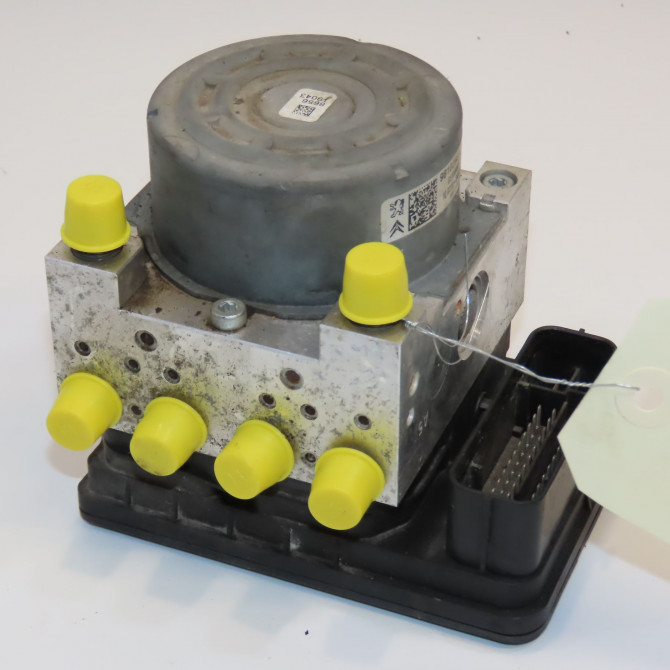 Unité hydraulique ABS occasion CITROEN DS3 Phase 1 11-2009->03-2014 1.6 VTi 120ch 1611572680 1