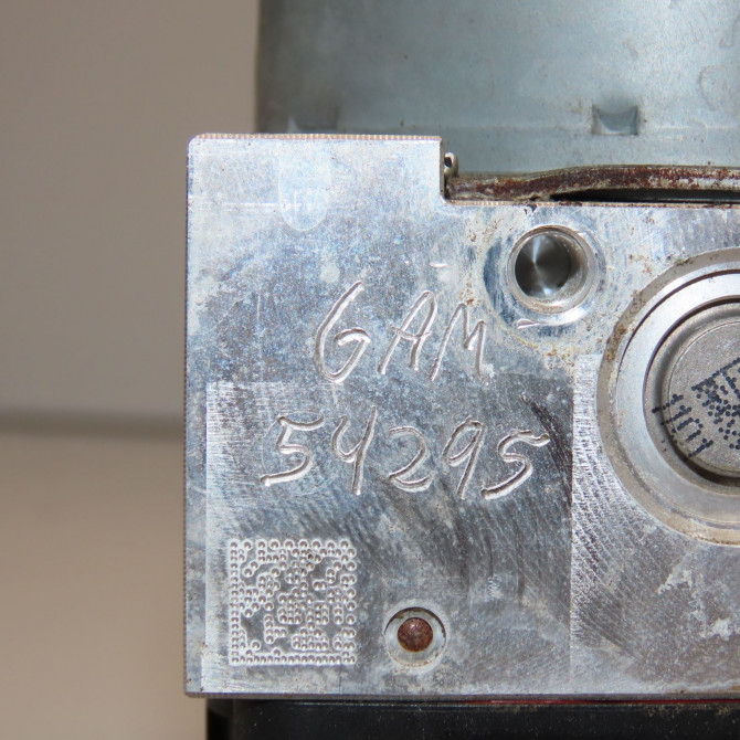 Unité hydraulique ABS occasion CITROEN DS3 Phase 1 11-2009->03-2014 1.6 VTi 120ch 1611572680 5