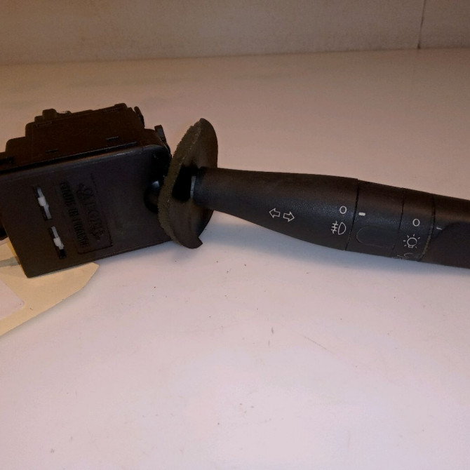 Commande clignotant occasion PEUGEOT 306 Phase 2 04-1997->03-2002 1.9 D 625370 1