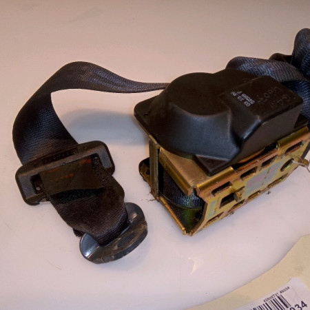 Ceinture arrière gauche occasion PEUGEOT 406 Phase 2 04-1999->04-2004 1.8i 16v 112ch 8973S3