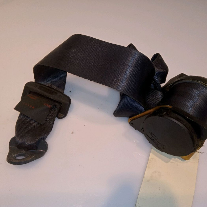 Ceinture arrière gauche occasion PEUGEOT 406 Phase 2 04-1999->04-2004 1.8i 16v 112ch 8973S3 2