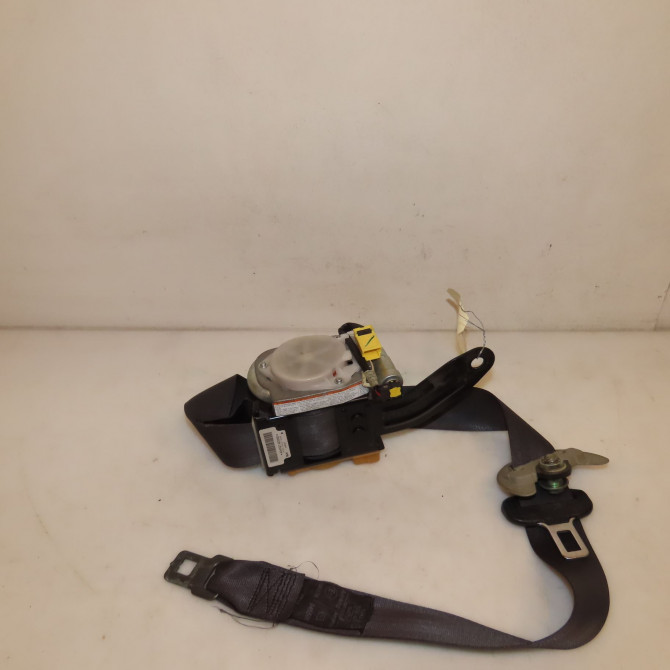 Ceinture avant droite occasion HONDA CIVIC VII Phase 1 01-2006->09-2008 2.2i CDTI 81450SMGE12ZA 2