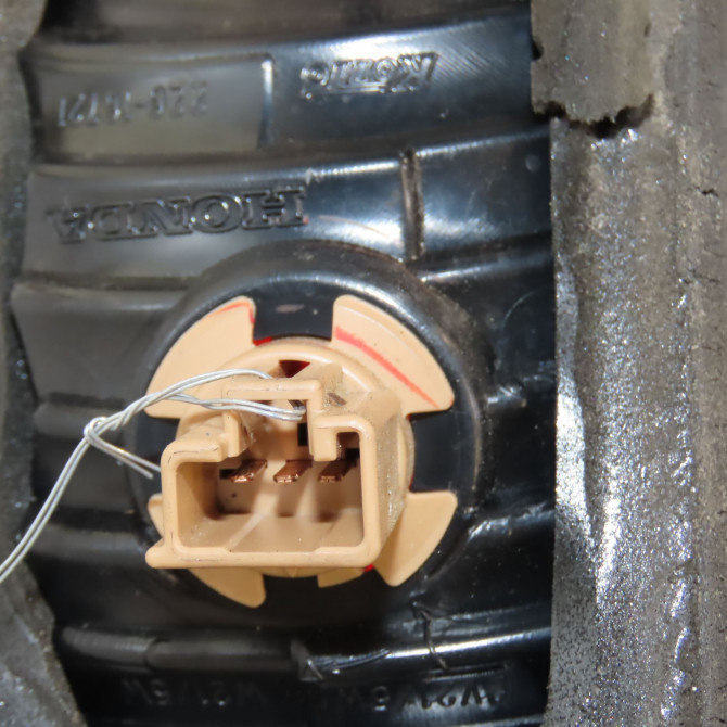 Feu arrière interieur gauche occasion HONDA CIVIC VII Phase 1 01-2006->09-2008 2.2i CDTI 34156SMGE03 3