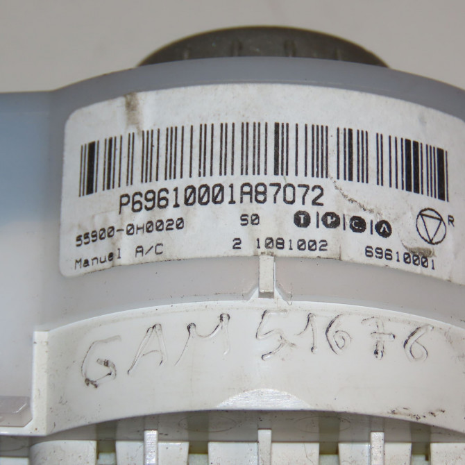 Commande de chauffage occasion CITROEN C1 I Phase 1 06-2005->11-2008 1.4 HDi 6452P6 4