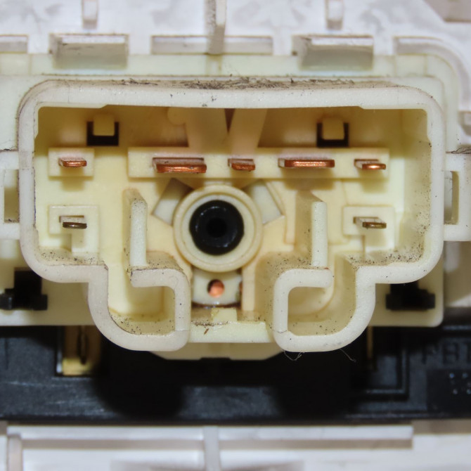 Commande de chauffage occasion PEUGEOT 107 Phase 1 06-2005->12-2008 1.0i 12v 68ch 6452P6 3