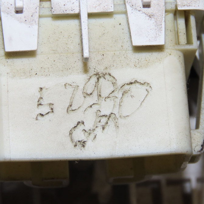 Commande de chauffage occasion PEUGEOT 107 Phase 1 06-2005->12-2008 1.0i 12v 68ch 6452P6 5