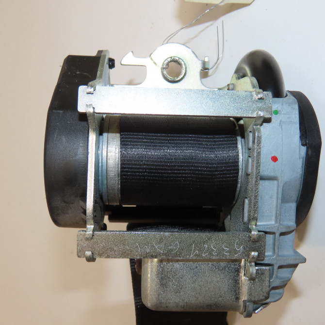 Ceinture avant droite occasion PEUGEOT 207 Phase 1 04-2006->06-2013 1.6 HDI 16v 90ch 8975CA 2