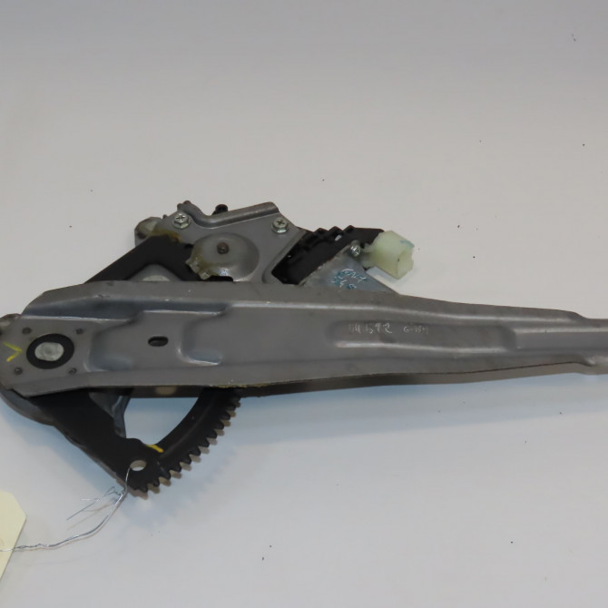 Mecanisme+moteur leve-glace arg occasion HYUNDAI I 20 I phase 2 06-2012->03-2015 1.2i 85ch 834031J010 2