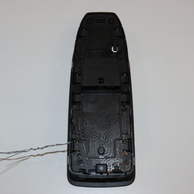 Commande lève-glace porte avant gauche occasion  254104196R 2