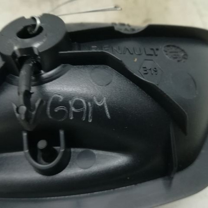 Poignee int porte avd occasion RENAULT CAPTUR Phase 1 02-2013->... 1.2i 118 16V 806701025R 3