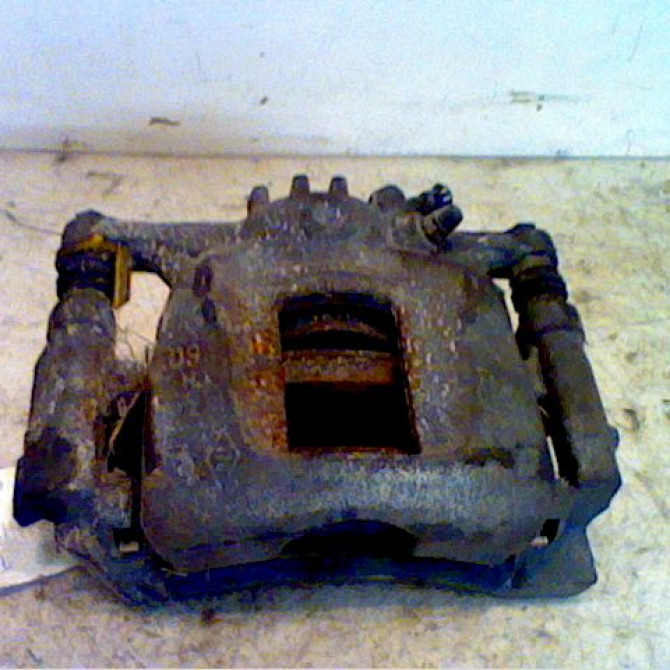 Etrier de frein avant gauche occasion RENAULT TRAFIC III Phase 1 06-2014->... 1.6 DCI 120ch 410119298R 1