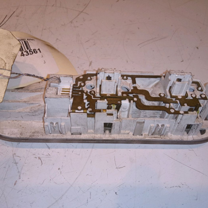 Plafonnier occasion RENAULT TRAFIC II 264306877R 2