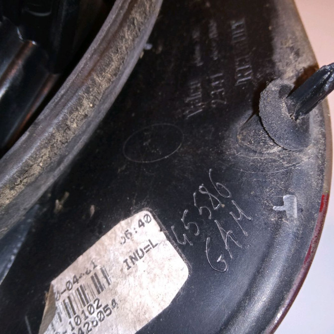 Feu arrière gauche occasion RENAULT SCENIC I Phase 2 08-1999->06-2003 1.9 DCI 100ch 7700428054 3