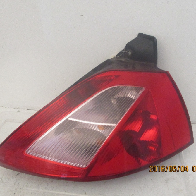 Feu arrière droit occasion RENAULT MEGANE II Phase 1 09-2003->12-2005 1.9 DCI 120ch 8200073237 1