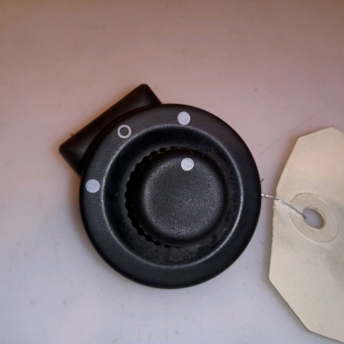 Commande rétroviseurs extérieures électriques occasion RENAULT CLIO III Phase 1 09-2005->03-2009 1.5 DCI 70ch 255704649R 1