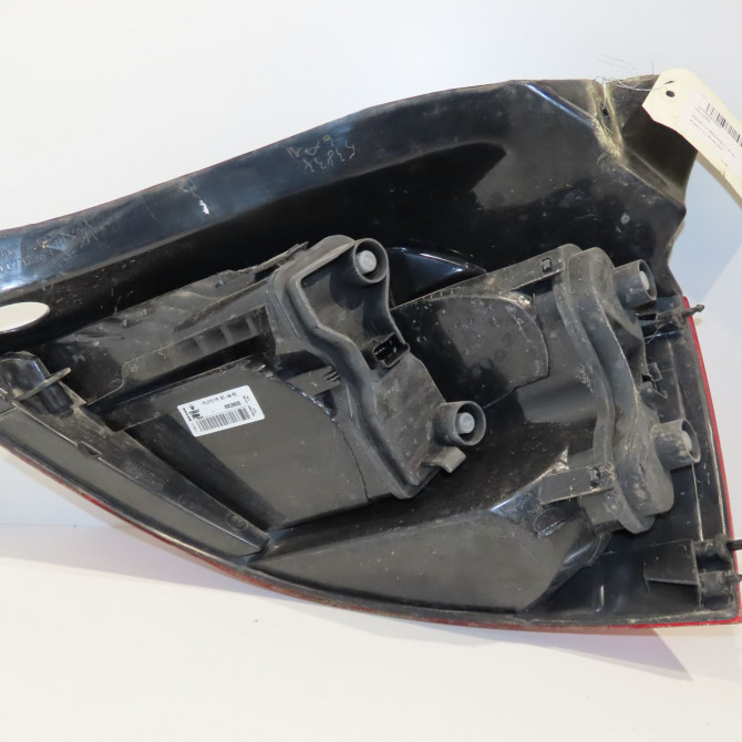 Feu arrière gauche occasion RENAULT MEGANE II Phase 1 09-2003->12-2005 1.6 16v 8200073236 2