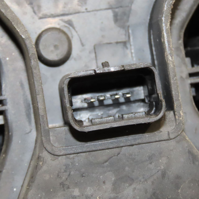 Feu arrière gauche occasion RENAULT MEGANE II Phase 1 09-2003->12-2005 1.6 16v 8200073236 3