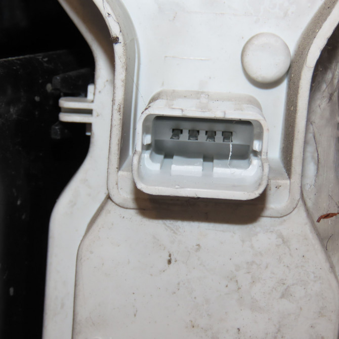 Feu arrière droit occasion RENAULT MEGANE II Phase 1 09-2003->12-2005 1.5 DCI 100ch 8200073237 4