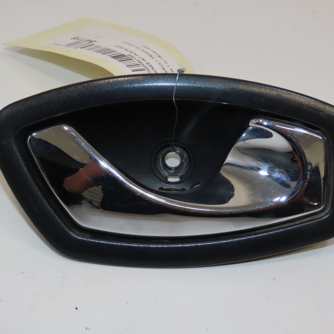 Poignee int porte avd occasion RENAULT TRAFIC III Phase 1 06-2014->... 1.6 DCI 120ch 806701025R 1
