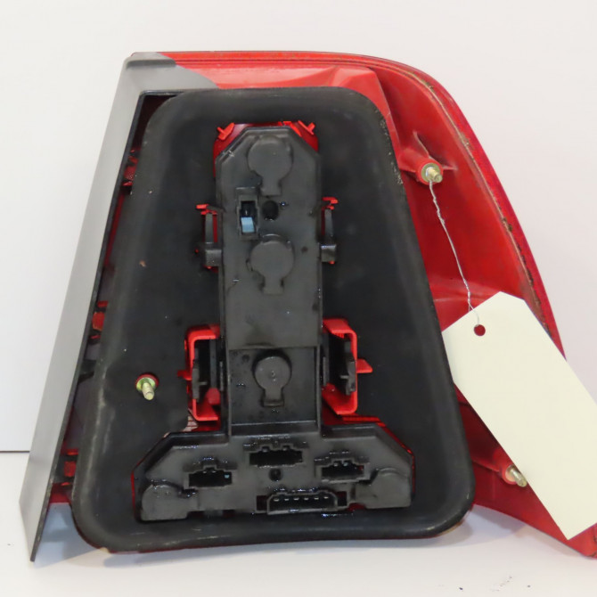 Feu arrière gauche occasion VOLKSWAGEN BORA Phase 1 10-1998->12-2005 1.9 TDI 100ch 1J5945095AA 2