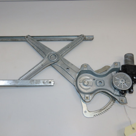 <span class="tt">Mecanisme+moteur leve-glace avg occasion  </span><span class="designation"> </span>