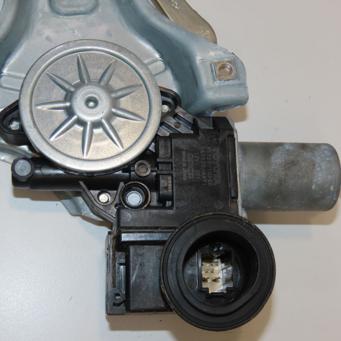 Mecanisme+moteur leve-glace avg occasion  69820F4010 3