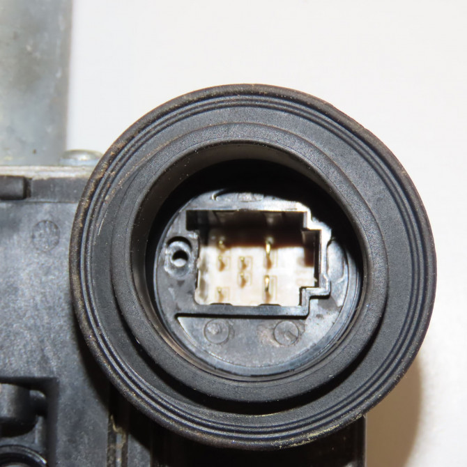 Mecanisme+moteur leve-glace avg occasion  69820F4010 4