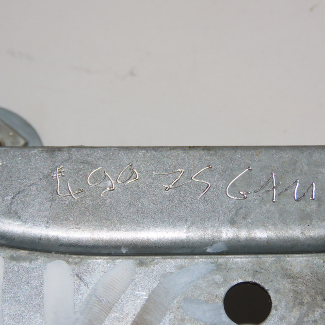 Mecanisme+moteur leve-glace avg occasion  69820F4010 7