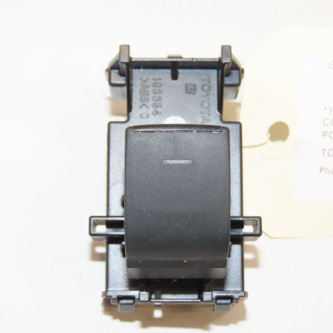 Commande leve-glace porte arrière droite occasion  8481002240 1