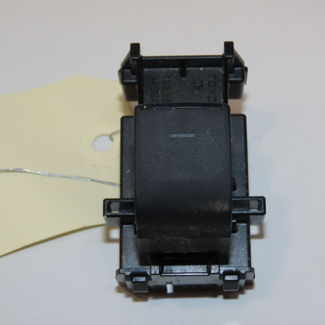 Commande leve-glace porte arrière gauche occasion  8481002240 1