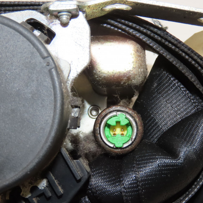 Ceinture avant gauche occasion VOLKSWAGEN POLO IV Phase 2 05-2005->09-2009 1.4 TDI 70ch 6Q4857705JRAA 4