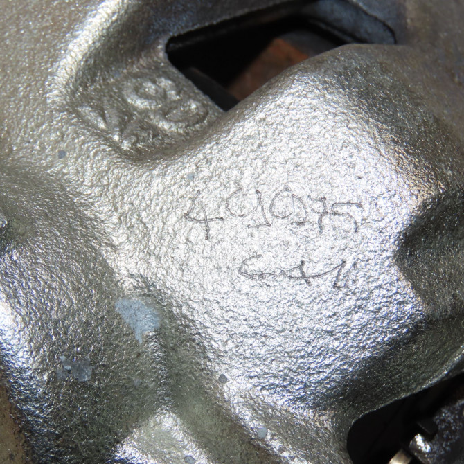 Etrier de frein avant gauche occasion 5