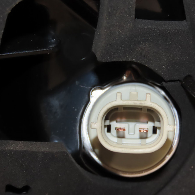 Feu arrière intérieur droit occasion 3