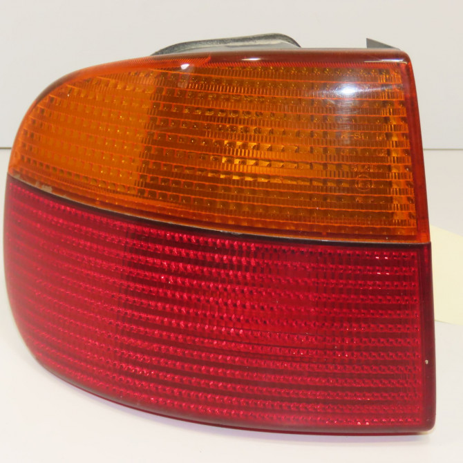 Feu arrière gauche occasion FIAT PUNTO I Phase 1 04-1995->04-1999 1.6i 88ch 46730571 1