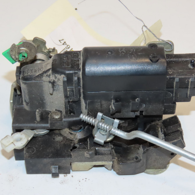 Serrure porte avd occasion RENAULT MASTER II Phase 3 06-2006->04-2010 2.5 DCI 100ch 8200147150 3