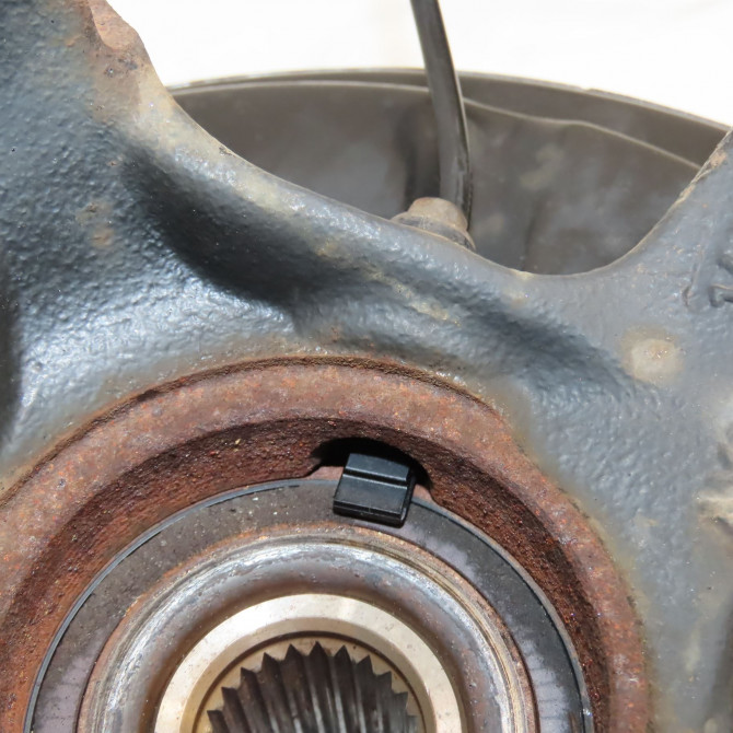 Moyeu avg occasion FORD B-MAX Phase 1 06-2012->... 1.0i 125ch 2444962 3