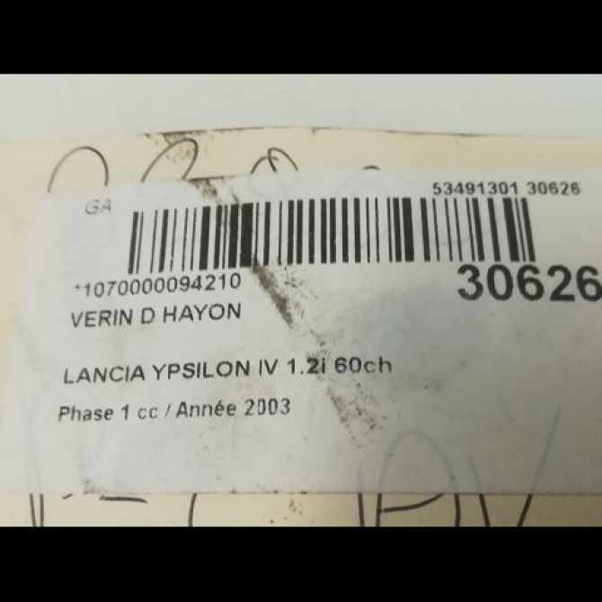 Verin droit hayon occasion LANCIA YPSILON IV Phase 1 10-2003->10-2006 1.2i 60ch 46817935 2