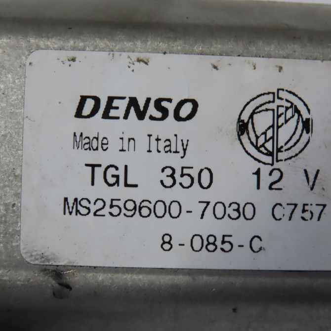 Moteur essuie-glace arrière occasion LANCIA Y III 51848464 4