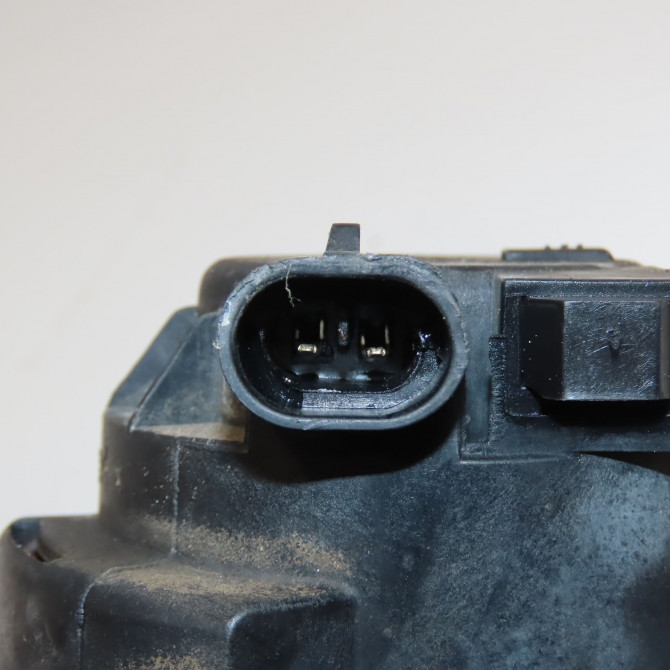 Phare antibrouillard avant gauche occasion LANCIA Y III 51827604 3