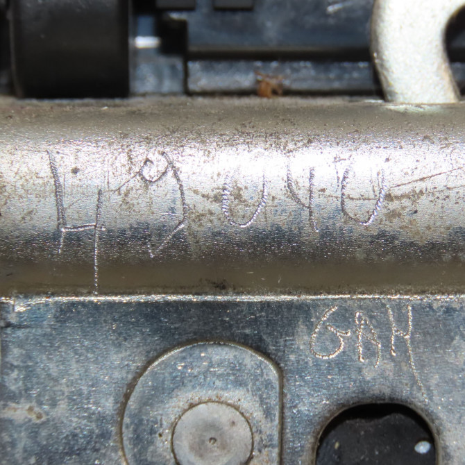 Serrure hayon occasion LANCIA Y III 51829359 4