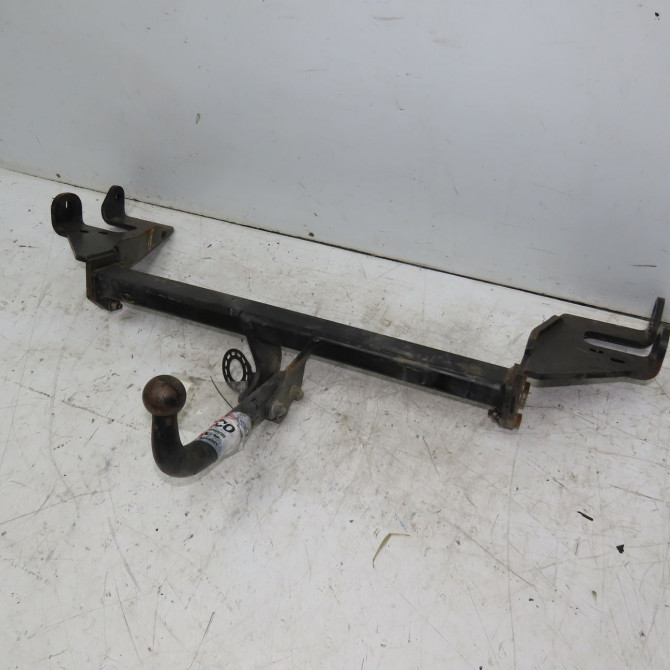 Attelage occasion HYUNDAI TUCSON I Phase 1 09-2004->10-2010 2.0 CRDI 140ch 2WD E61002E000 1